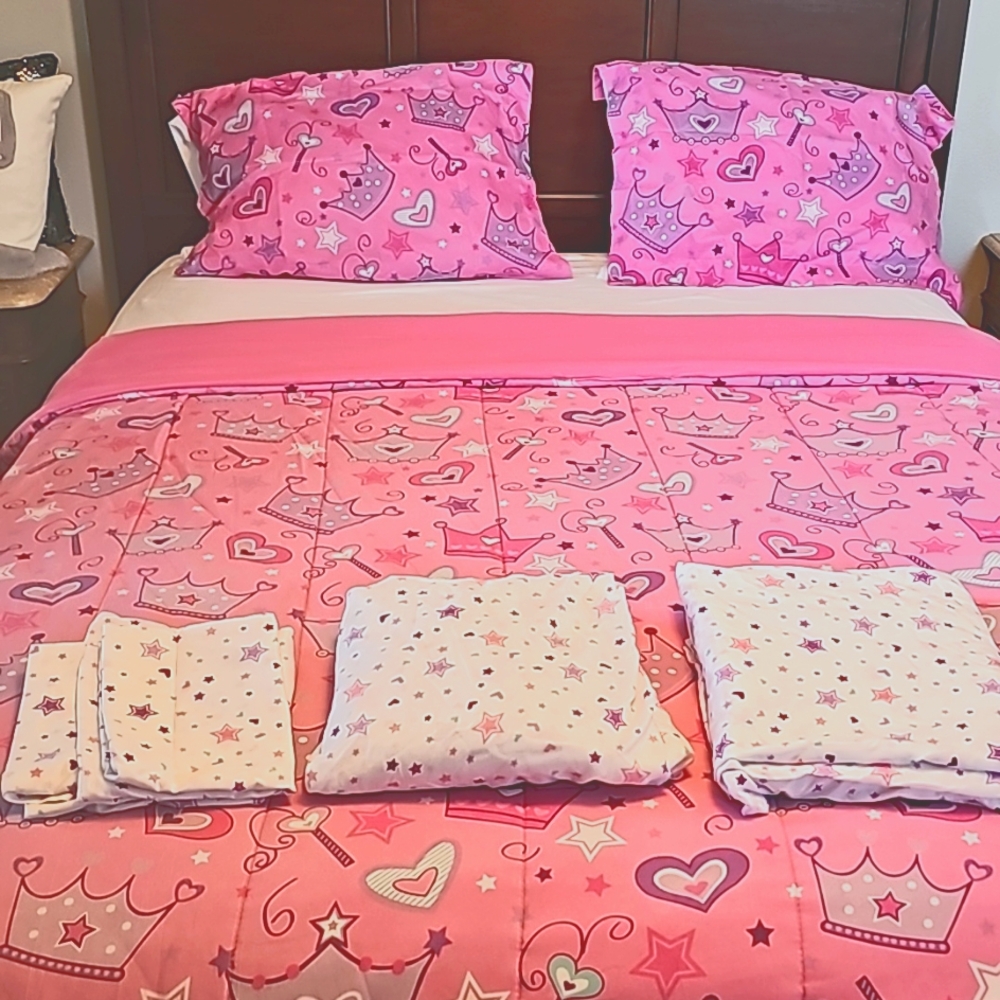Full Sz. Princess 7 pc.‎ Comforter Sheet Set